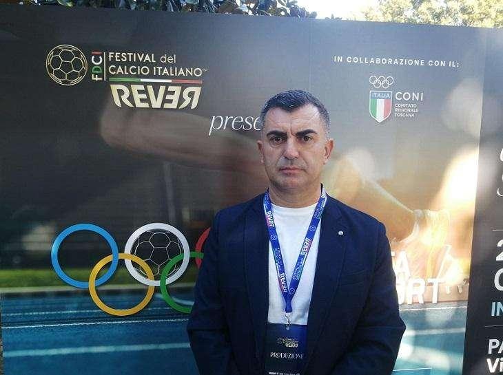 Dal campo al teatro: ad Arezzo il calcio si fa cultura