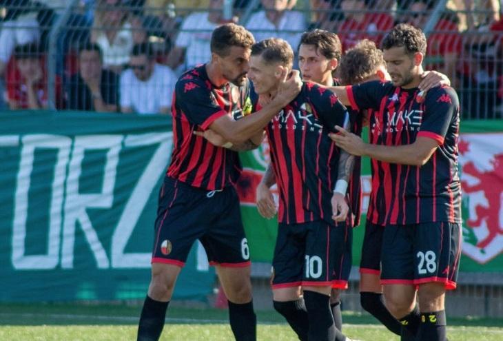 Cuore Lucchese: i rossoneri passano ai sedicesimi di Coppa Italia dal dischetto!