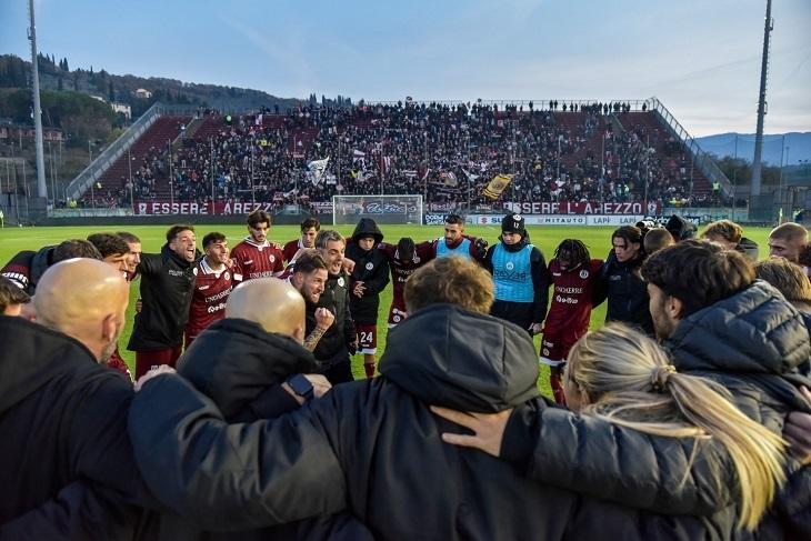 Mercato Arezzo, asse caldissimo con il Napoli: mirino su Iaccarino e sui giovani talenti