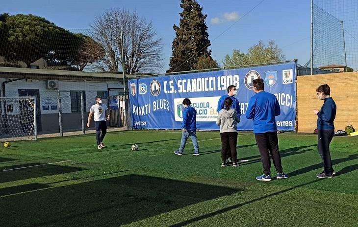 Continua il progetto 'Diverso un calcio ' a Scandicci 
