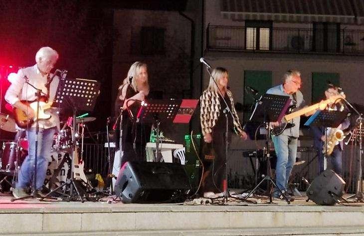 MUSIC on the road a CAPOLONA