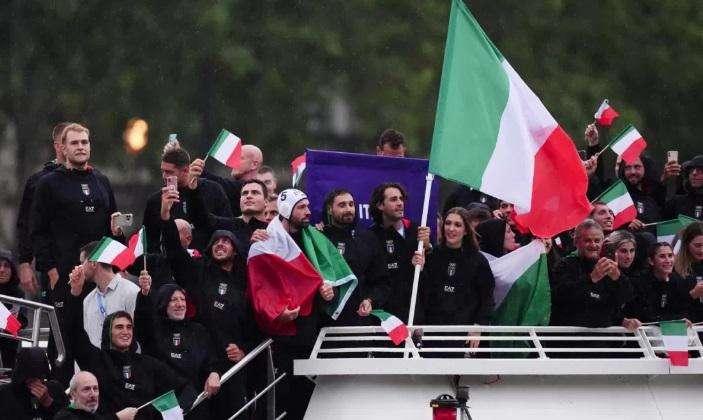 Trionfo Azzurro a Parigi 2024: Un'Olimpiade da Record