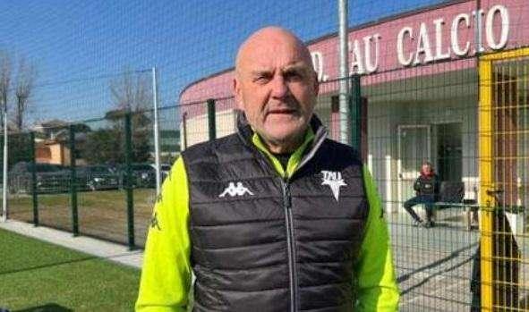 Il Tau Altopascio saluta mister Favarin