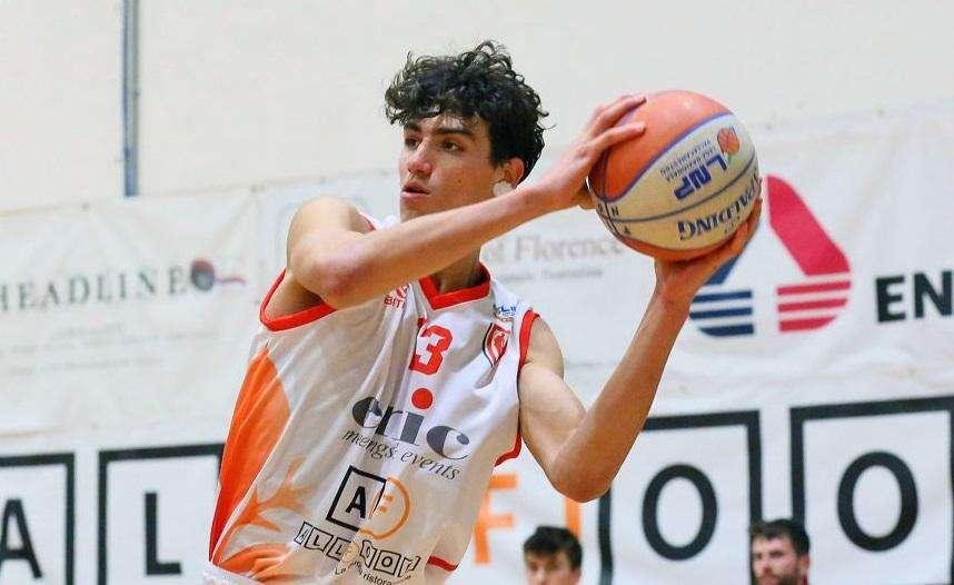 Basket Serie B: il Pino strapazza il College, ma è giallo sulla presenza a referto di Iannicelli