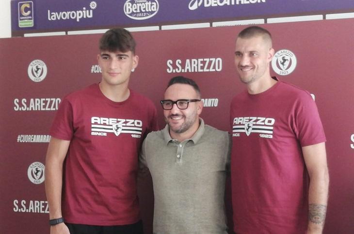 Arezzo, rivoluzione amaranto: 13 volti nuovi e l’addio a una bandiera