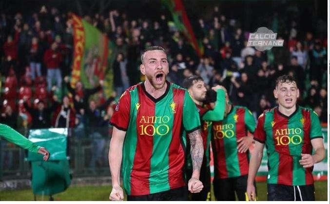 Cianci all'Arezzo: L'Attacco si Ridisegna, Sogni di Gol nel Futuro Amaranto