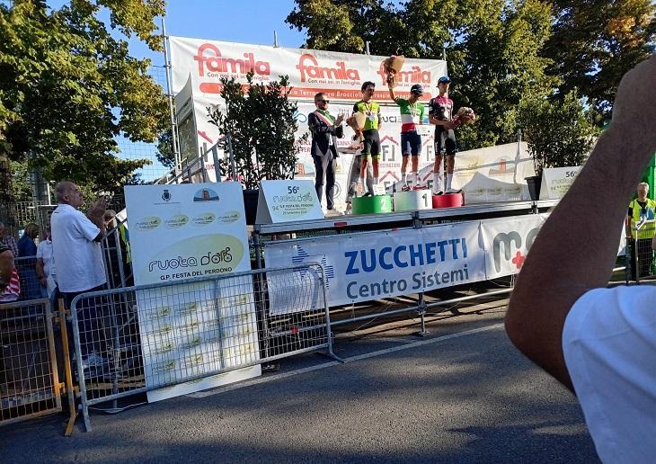 Trionfo tricolore a Terranuova Bracciolini: il campione d'Italia Mattia Negrente doma la leggenda della Ruota d'Oro