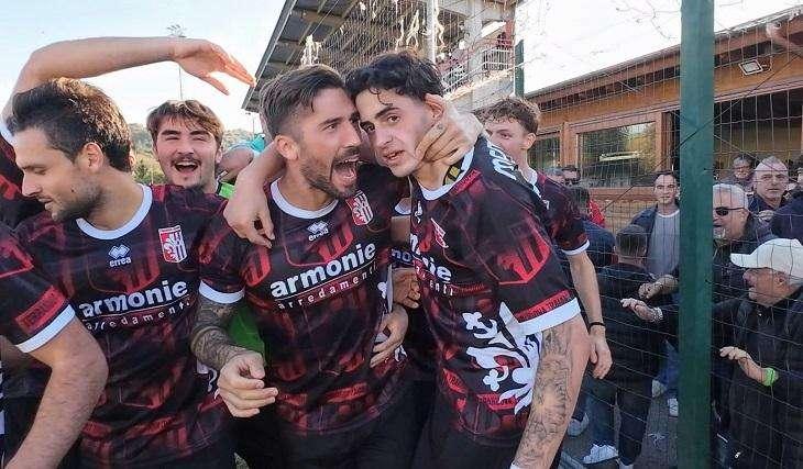 Campionato di Serie D : Terranuova Traiana - Siena 2 - 0 