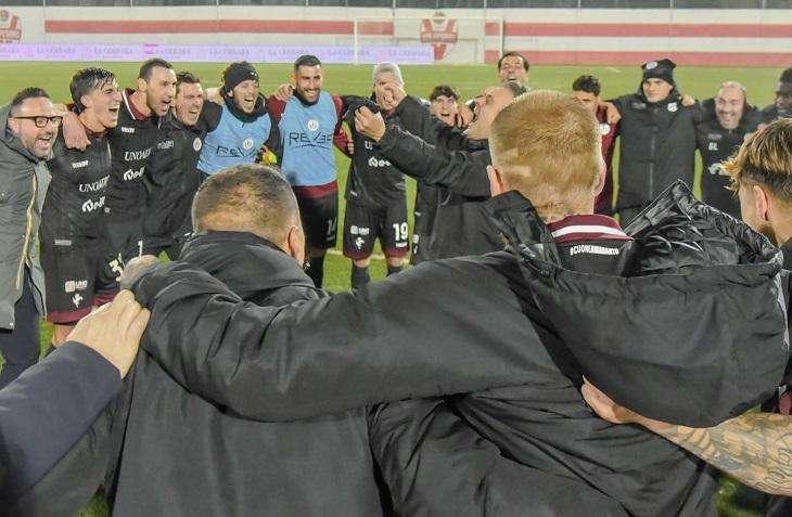 L'Arezzo non cambia pelle: Bucchi blinda lo 0-0 e protegge il primato