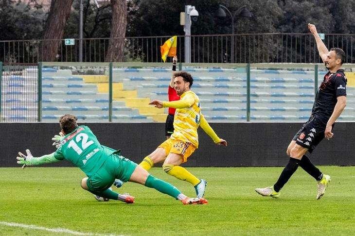 Serie D : Grosseto - Follonica Gavorrano 2 - 2  