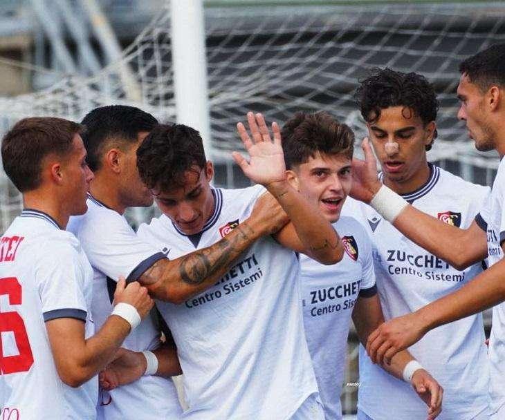 Montevarchi Scatenato: 3-2 al Seravezza, Prima Vittoria e Addio al Primato
