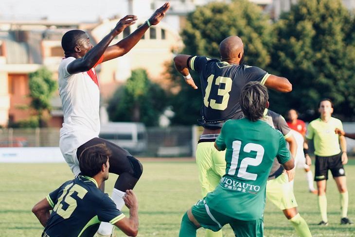 L'Aquila Montevarchi vola al "Brilli Peri": battuta l'Ancona 2-1