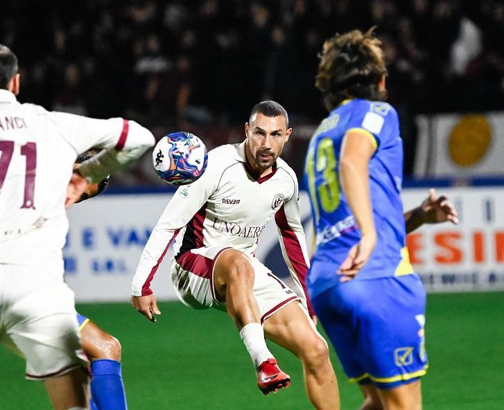 Carrarese-Arezzo 2-1: il turnover non funziona, amaranto travolti nel finale