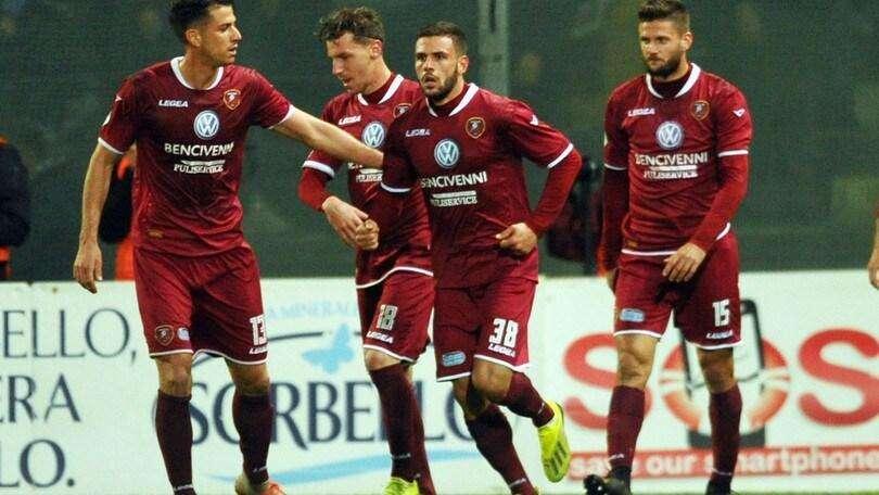 CdS - Reggina-Ternana 1-0: la bomba di Liotti vale il +8 sul Bari