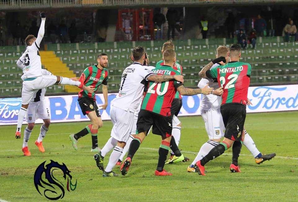 Ternana-Parma - Guai per cinque tifosi crociati