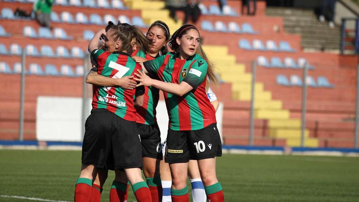 La Ternana Femminile batte il Pescara 3-2, doppietta per Cristina Coletta