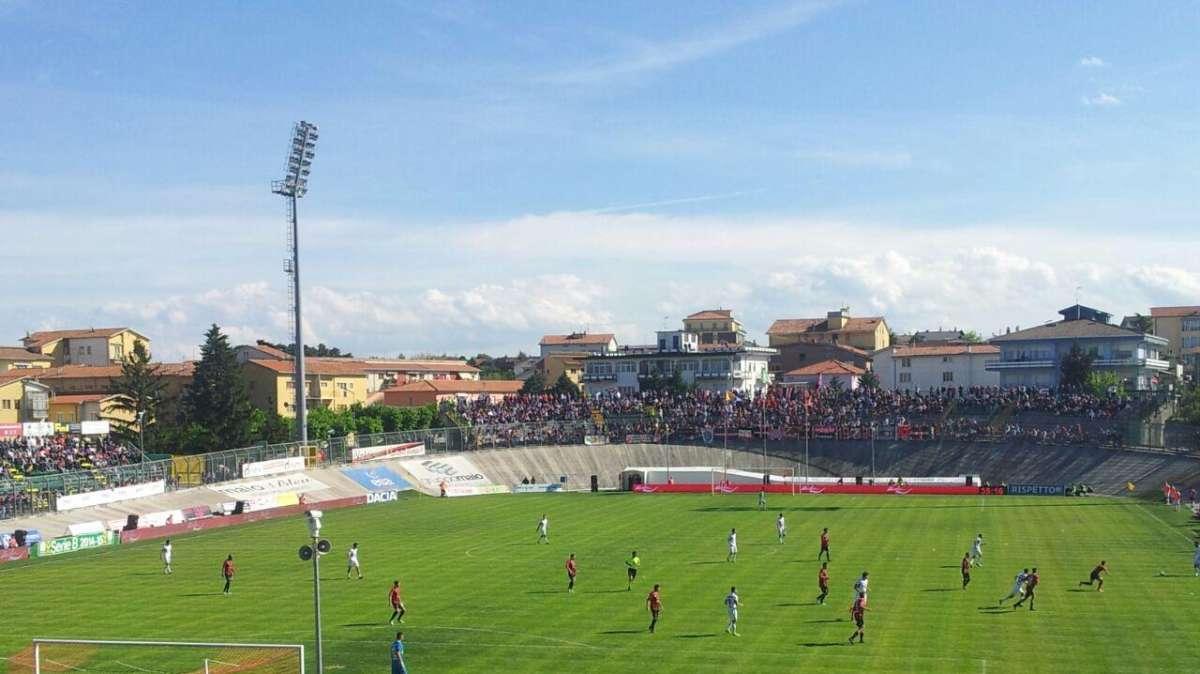 Visti dalla curva - Al Biondi un punto per uno, ma è vero che non fa male a nessuno?