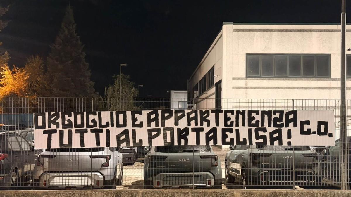 Striscione Lucca