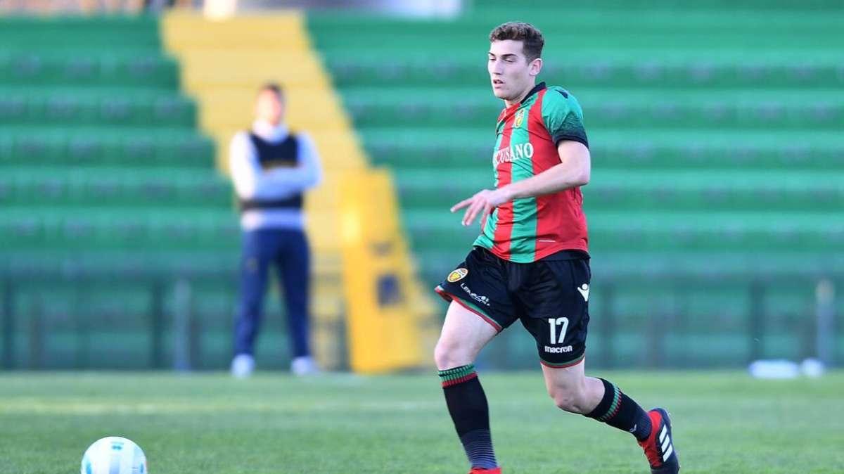 Ternana mercato: ufficiale, Mazzarani prolunga e va a Pistoia