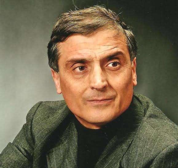 OK, FINORA ABBIAMO GIOCATO...MA ORA COMINCIAMO A FARE SUL SERIO!