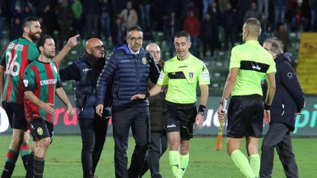 Messaggero - Derby: pari e polemiche