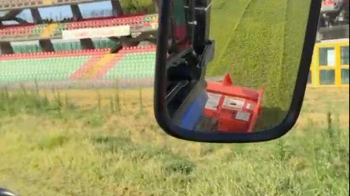 Lavori allo stadio Liberati