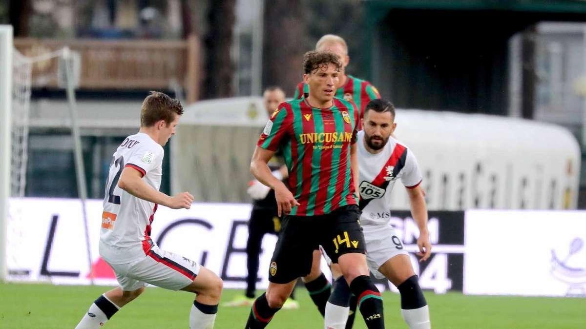 Rassegna Stampa - Fere, assalto al fortino Pisa