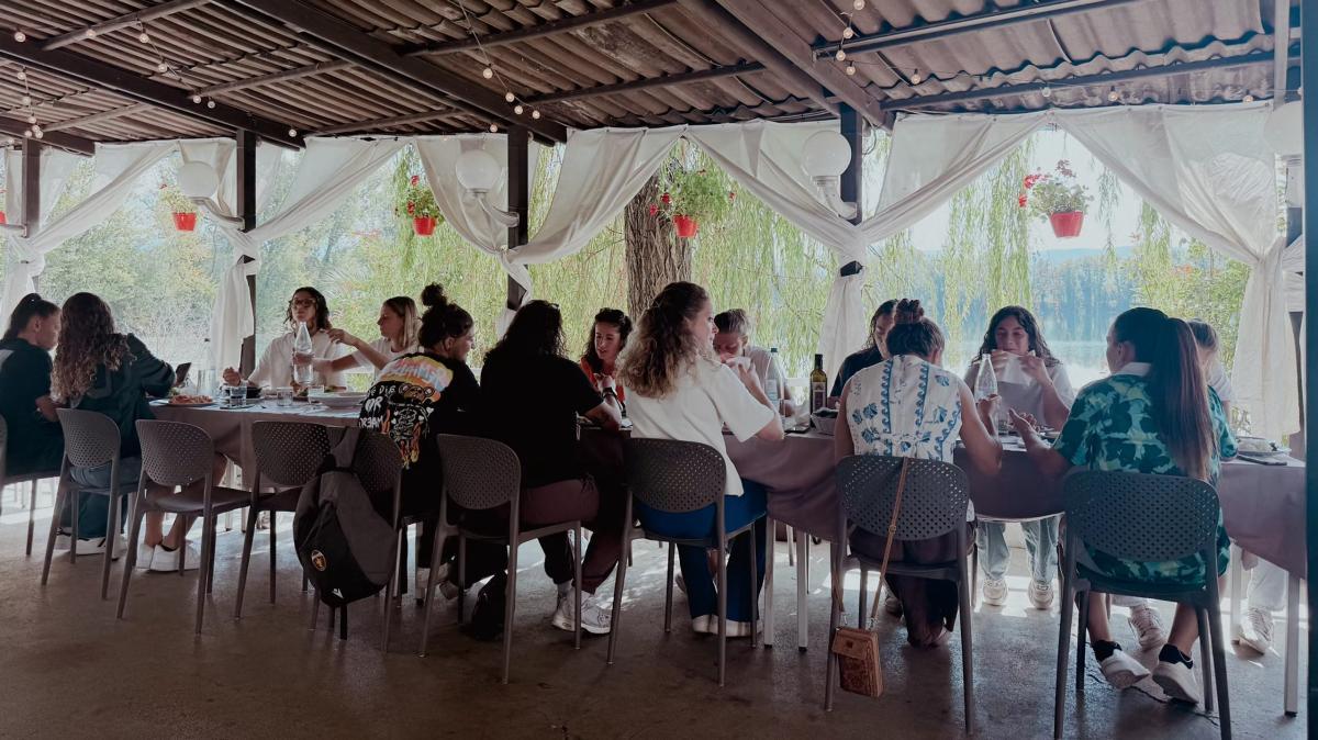 Club lunch