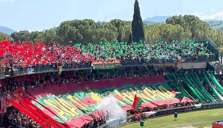COLLETTIVO CURVA EST, IL RISULTATO DELLA PETIZIONE CONTRO LA FUSIONE