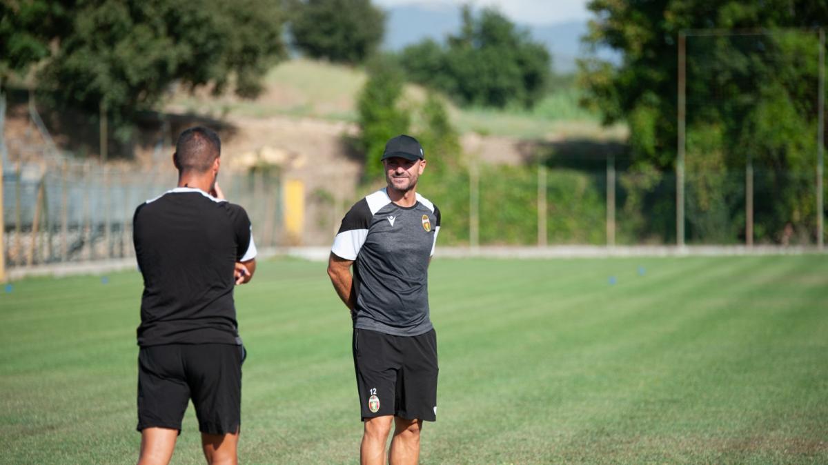 TERNANA, LISUZZO ESONERATO!