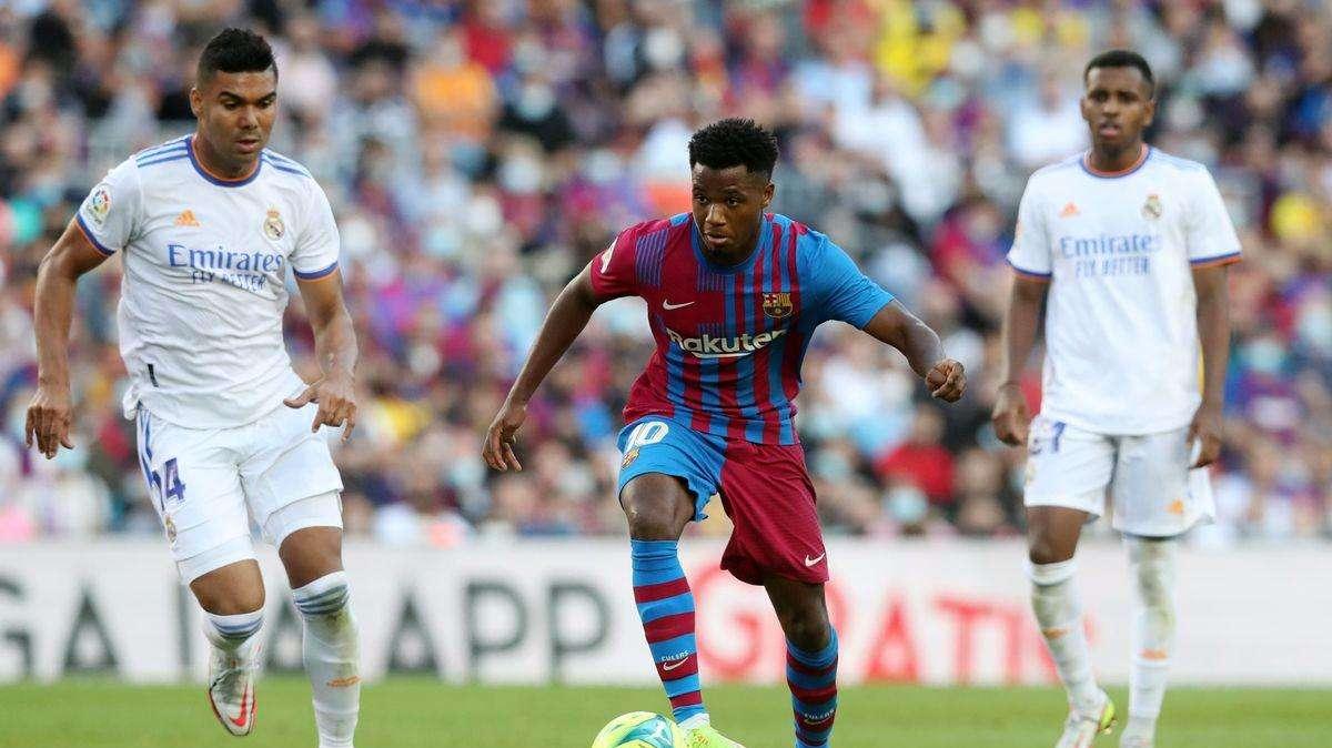 Ansu Fati, Piqué y De Jong acabaron el Clasico con molestias