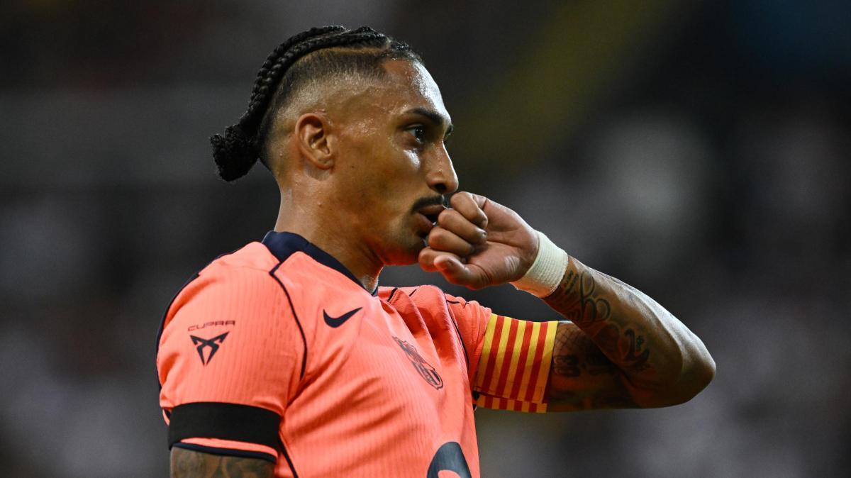 Raphinha, fuera del Balón de Oro: responde con dos goles
