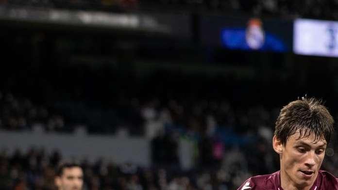Real Sociedad, llega la renovación del central defensivo Le Normand