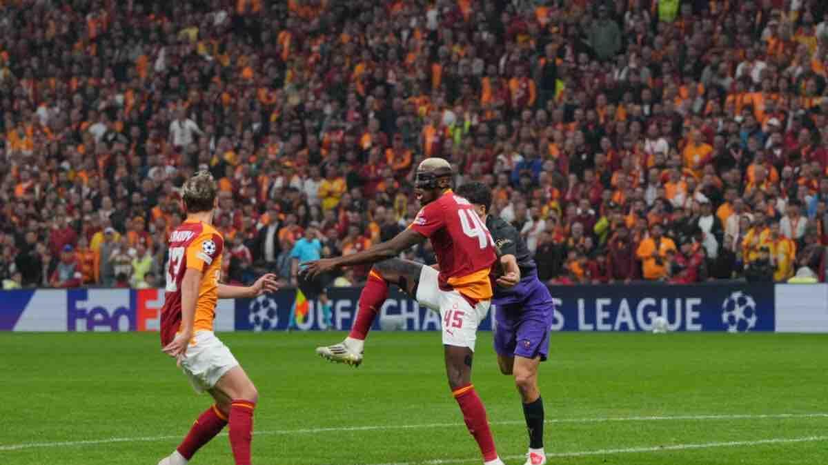 Osimhen, frenado: la otra clave de la goleada del Barça