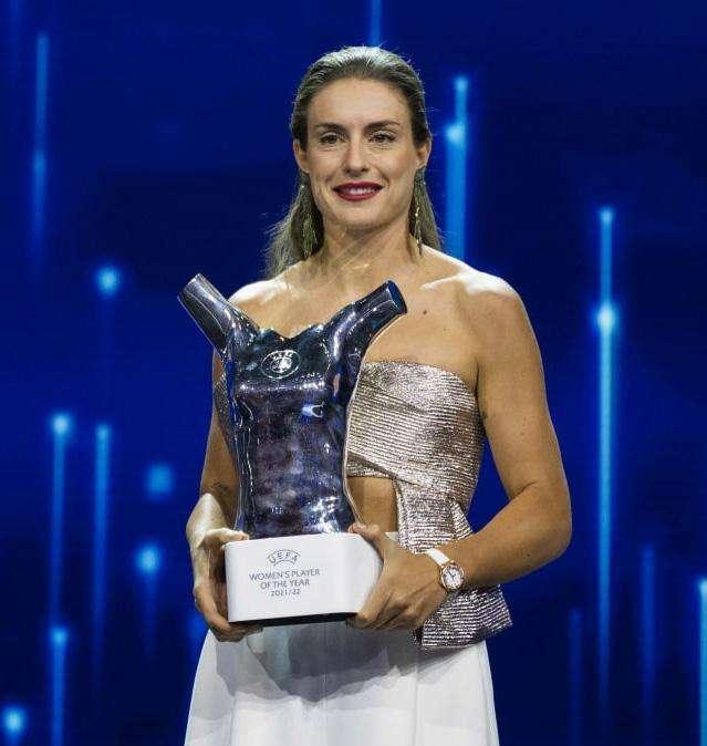 Alexia sigue conquistando Europa: mejor jugadora de la pasada temporada