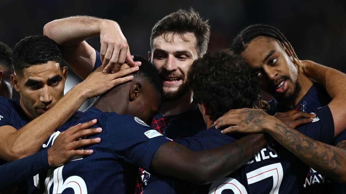 Paris Saint-Germain, convocatoria ante el FC Barcelona