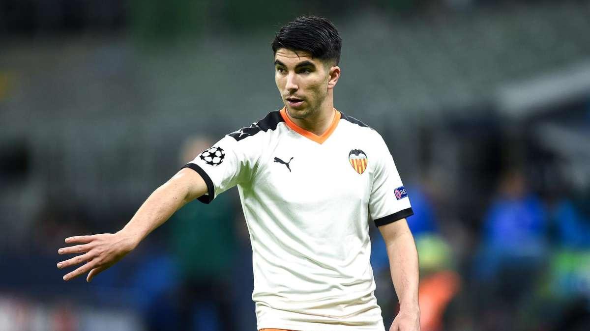 Carlos Soler: "No entiendo por qué el árbitro no reservó la jugada del penalti"