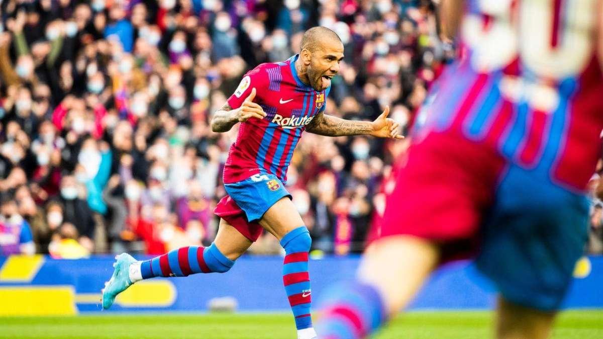 Barça, Alves: "Sólo vivo el presente, el futuro es una incógnita"