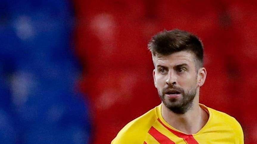 Barça, Piqué no entra en los planes de Xavi