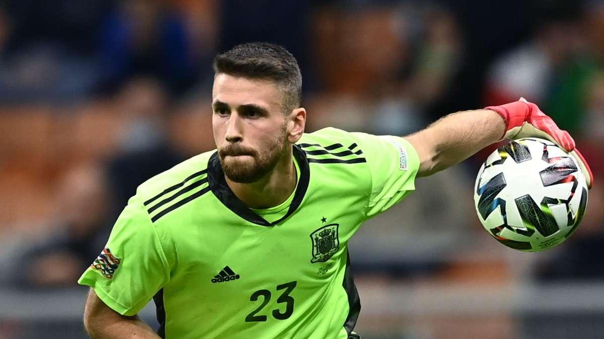 Unai Simón: "Hemos sido superiores los 120 minutos, pero de nada vale"