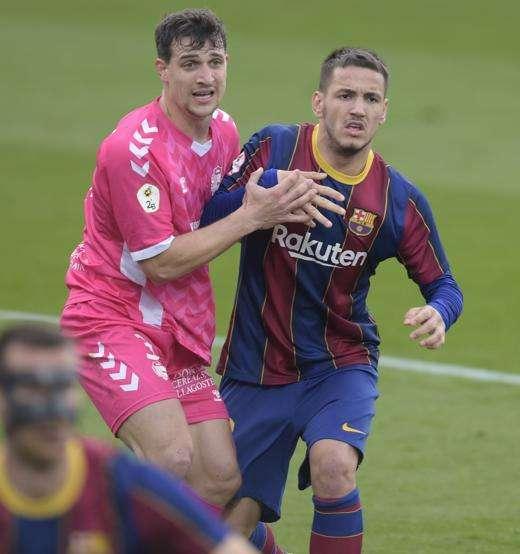 Manaj adelanta al Barça B ante el Alcoyano