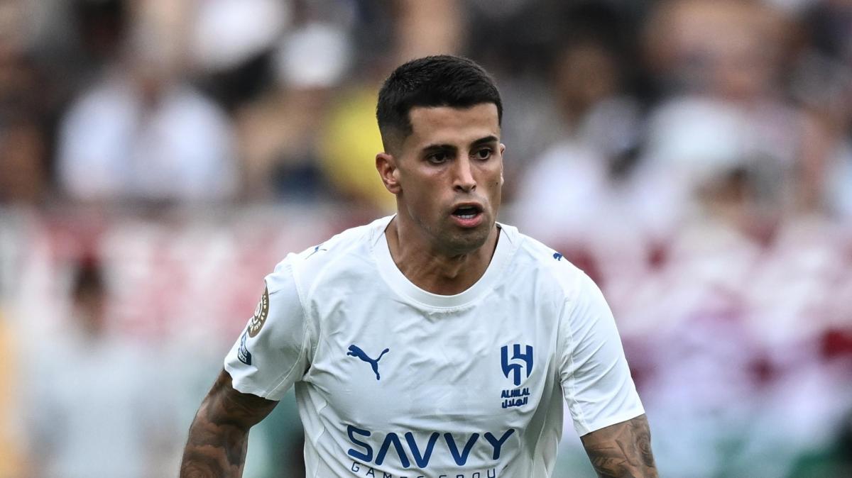 Cancelo enciende al Barça con una misteriosa señal: su regreso está más cerca que nunca