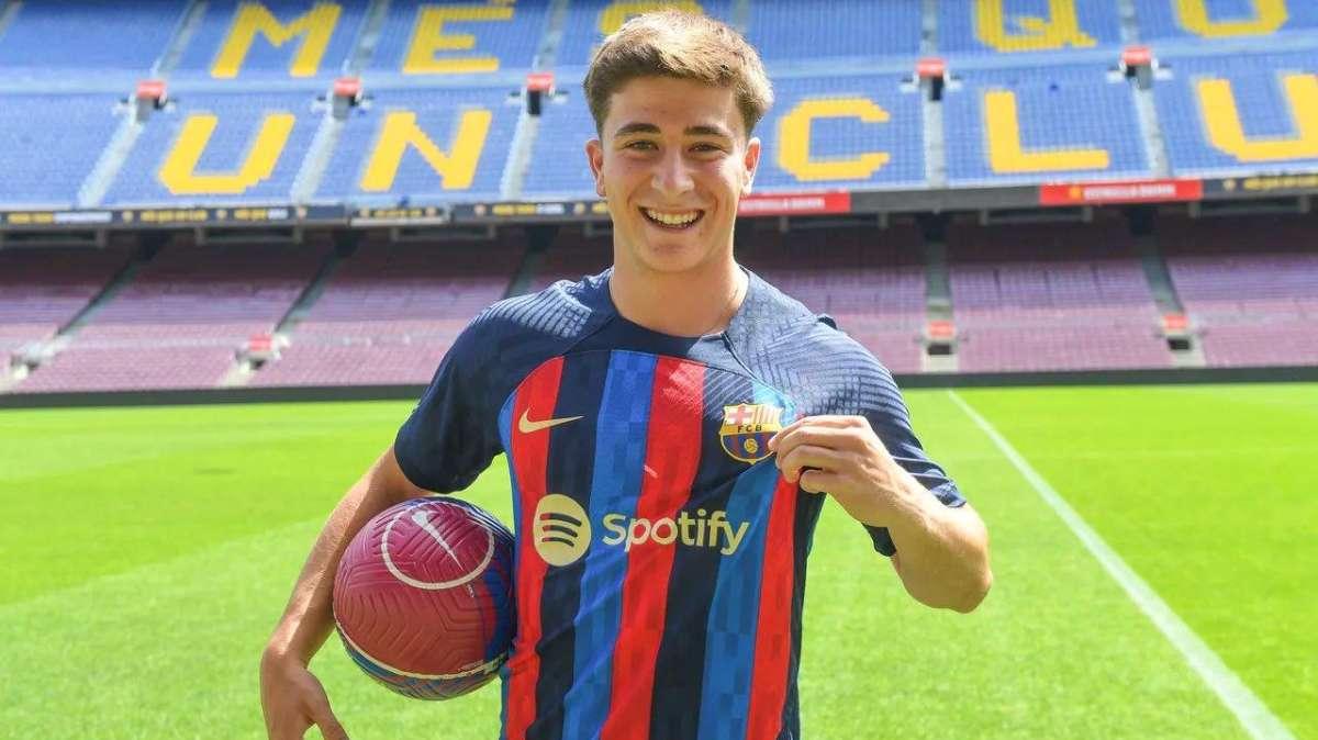 Santi Giménez: "Pablo Torre necesita jugar"