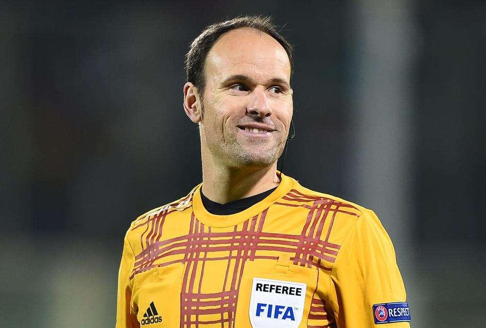 Mateu Lahoz critica la actuación del árbitro Gil Manzano durante el partido de la Supercopa Barcelona-Real Madrid