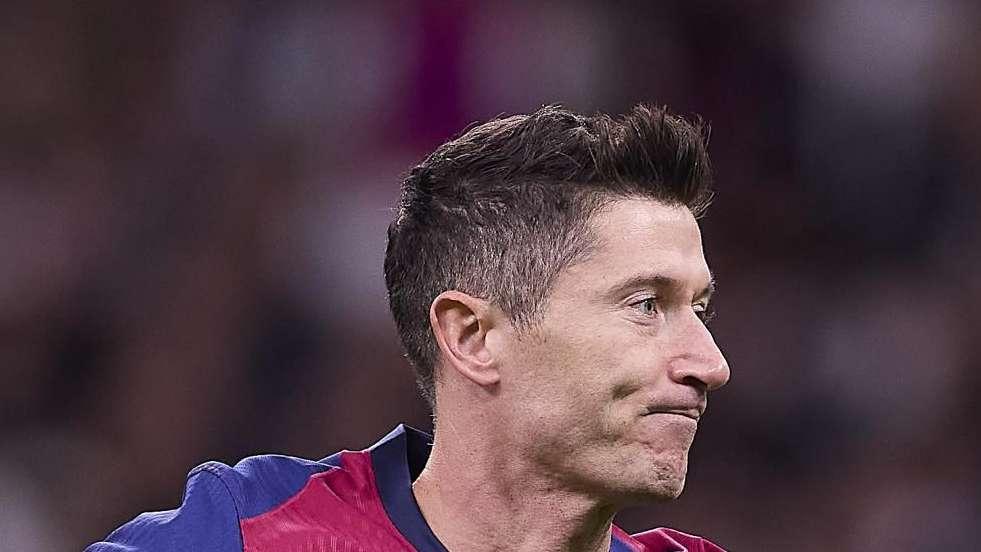 Lewandowski: "I used Messi and CR7 as inspiration. Very happy to have beaten them"