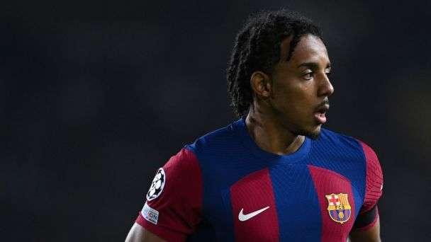 Celta-Barça 2-2, Koundè: "Tenemos que mantenernos unidos y volver a nuestro nivel"