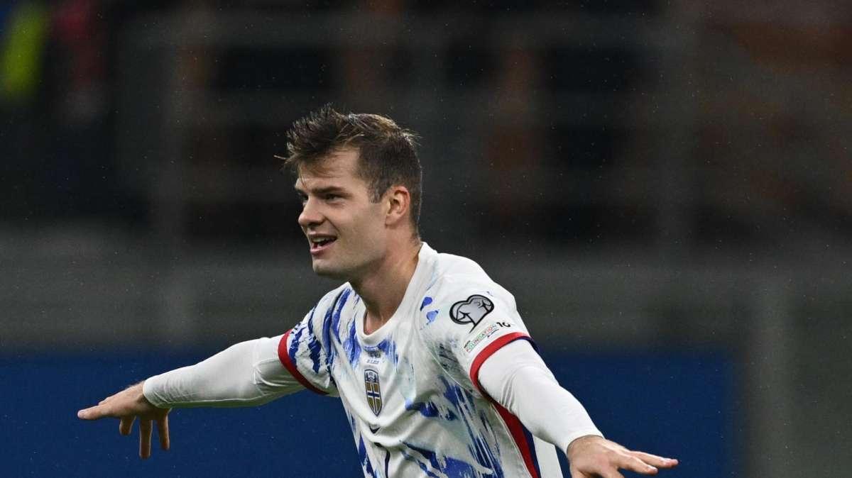 El Barcelona, ​​Sorloth, sería el sustituto ideal si Lewandowski se marchara