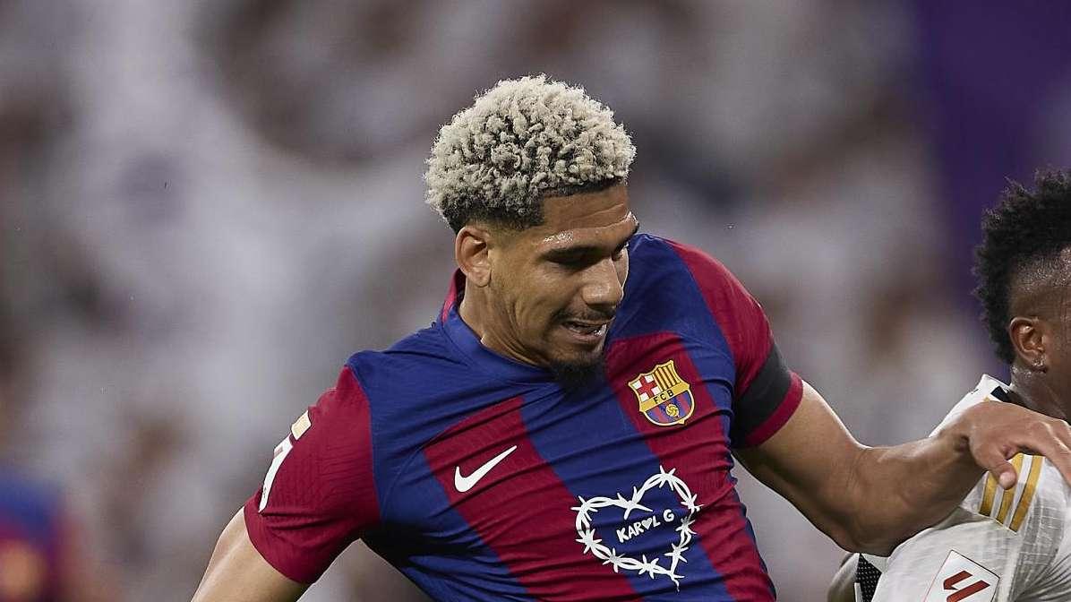 Barcelona y Araujo: se revelan los términos del contrato