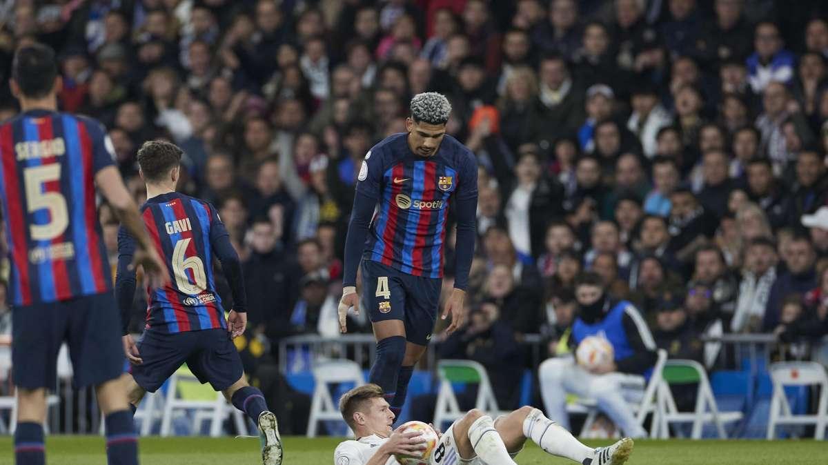 Mundo Deportivo: "Un Barça sólido"