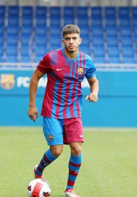 Sport, el Barça comunica a Abde que tendrá dorsal con el primer plantel
